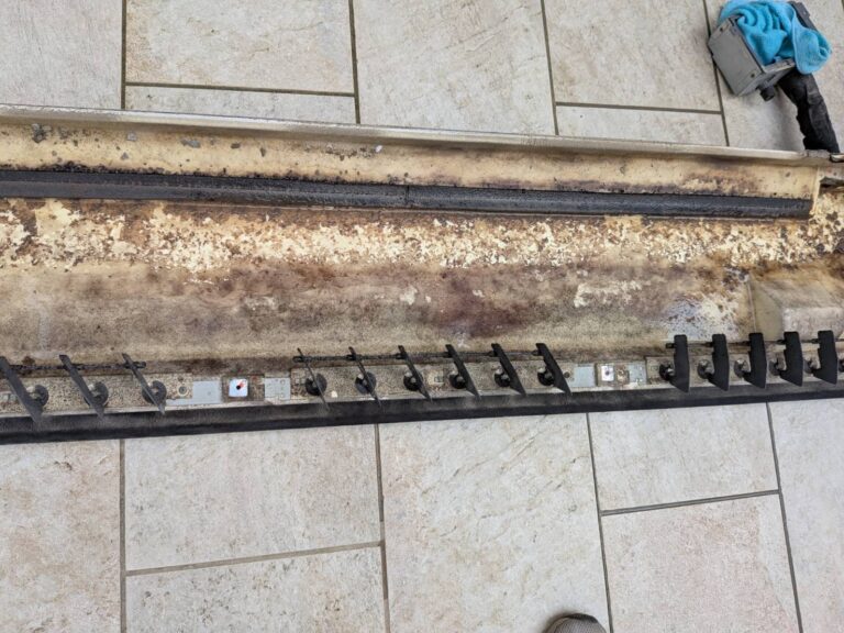 line_oa_chat_250917_223032_group_7